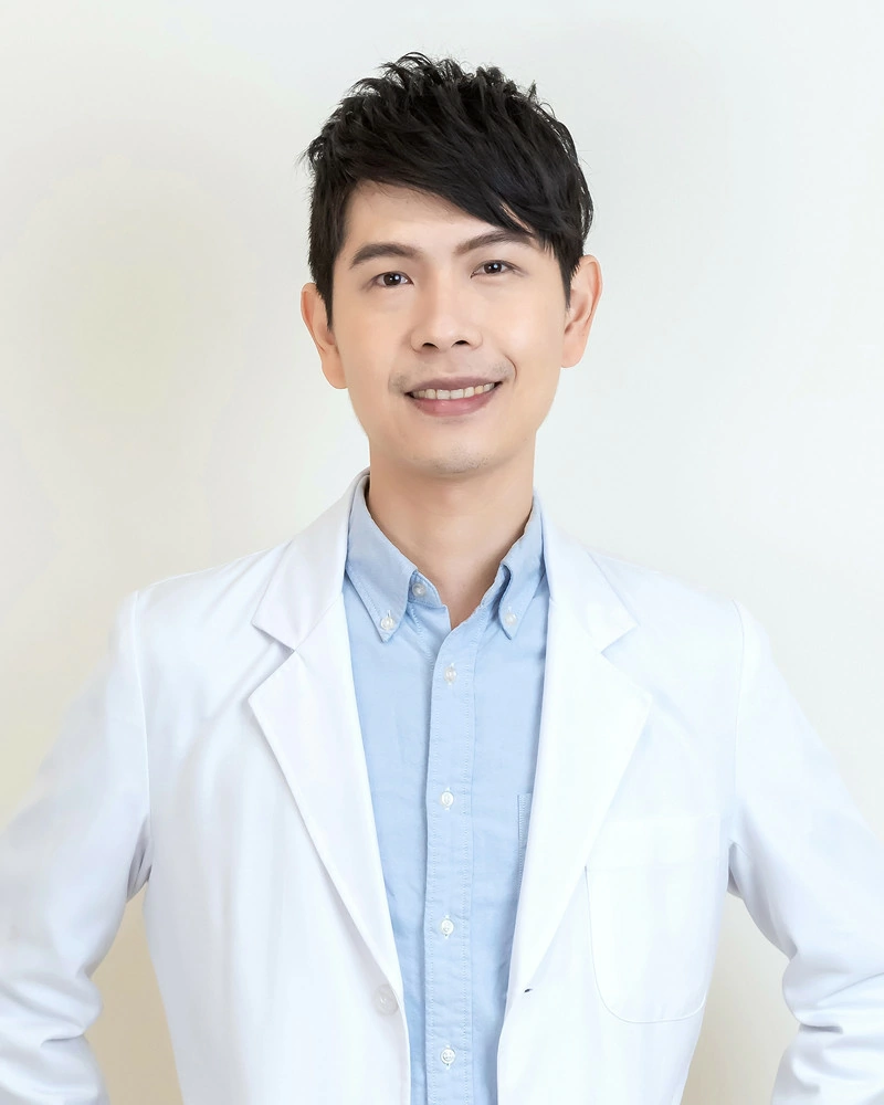 黃聖博｜牙齒美學專家